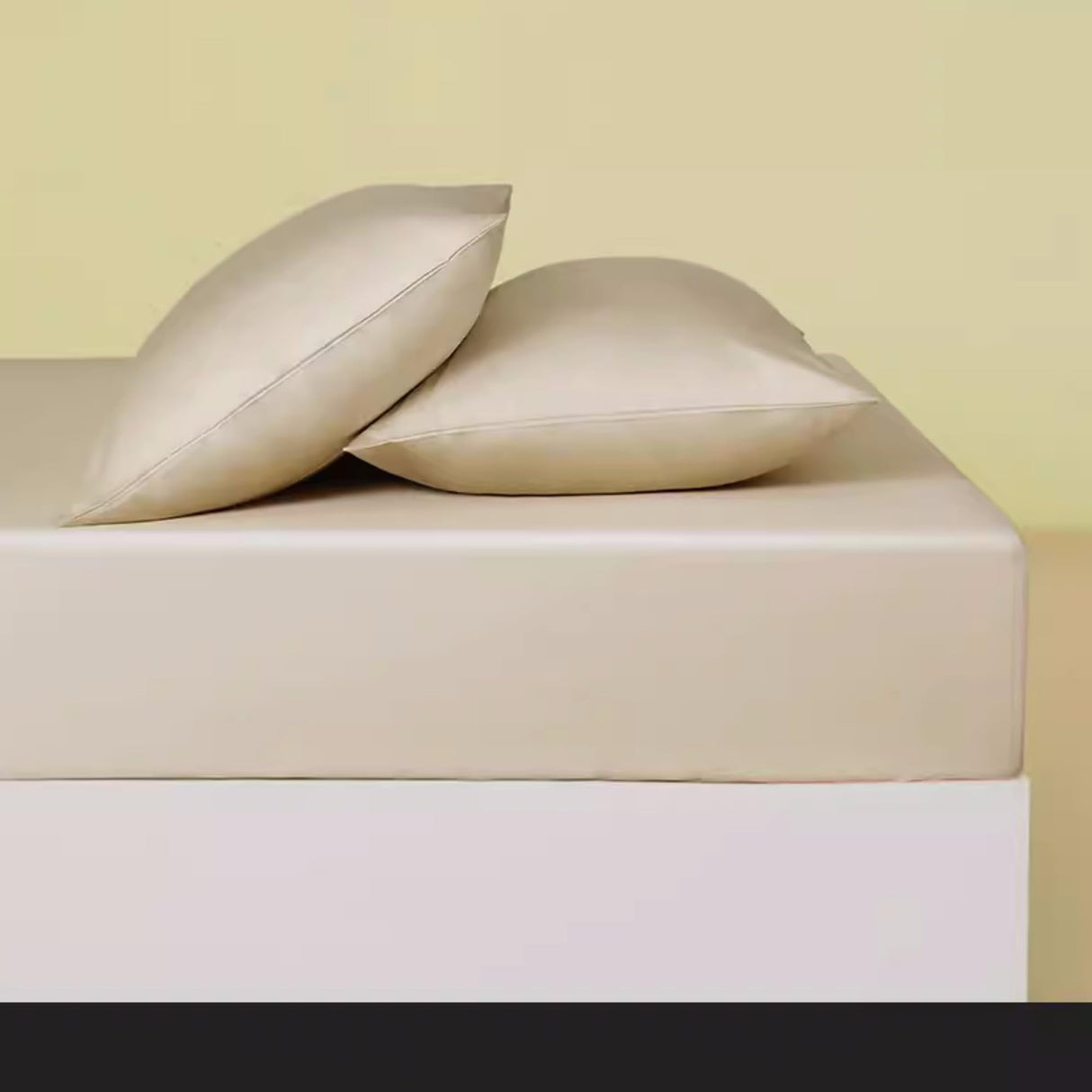 100% Mulberry Silk Fitted Sheet with Deep Pocket Made in USA, Real 22 Momme Silk Bed Sheets, 6A Grade Pure Silk, Hypoallergenic (Gray, Queen)