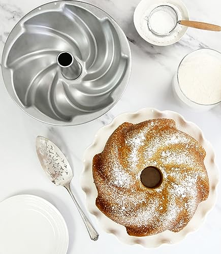 USA Pan Bakeware Nonstick Fluted Tube Cake Pan, Aluminized Steel 10-Inch