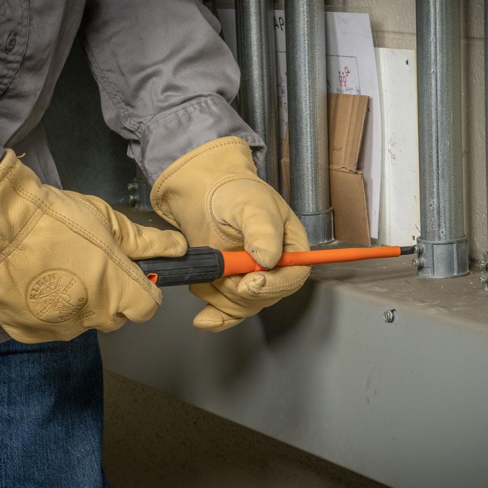 Klein Tools 85073INS Insulated Screwdriver Set features 1000V Phillips, Slotted and Square Tips, Cushion Grip Handles, 3-Piece