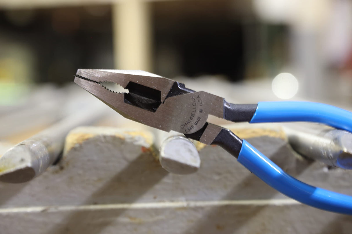 Channellock 369 9.5-Inch Lineman's Pliers | Xtreme Leverage Technology (XLT) Requires Less Force to Cut than Other High-Leverage Models | Forged from High Carbon Steel | Made in the USA, Blue Handle