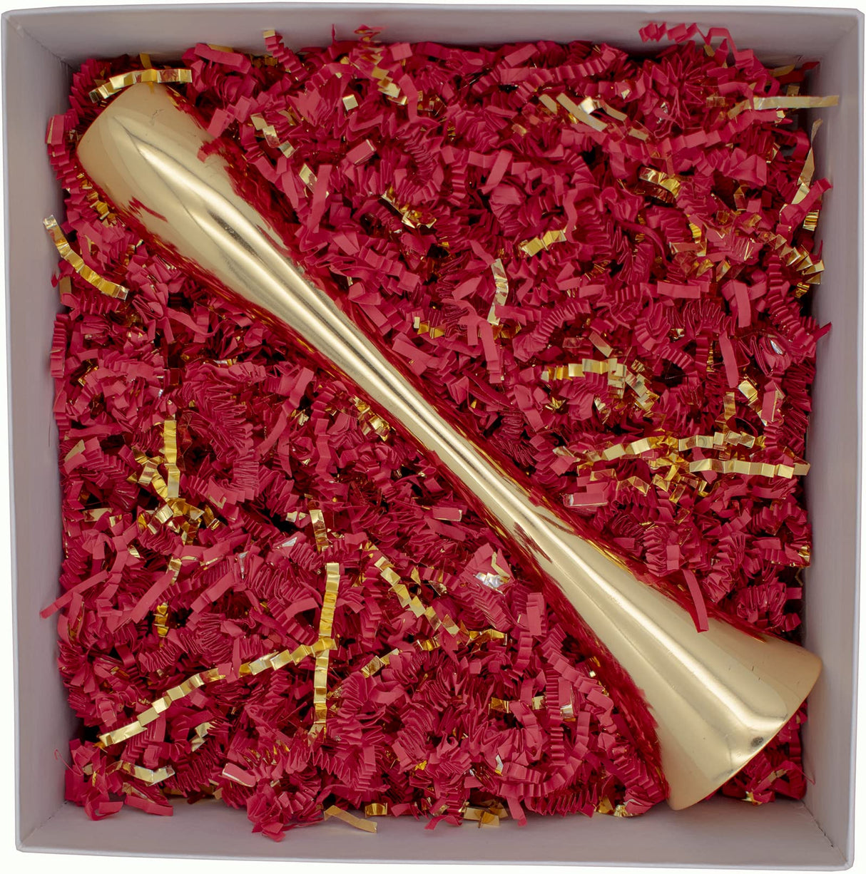 Stephanie Imports Made In USA 3-Ply Crinkle Cut Shredded Paper 2 lbs (Red & Green Christmas Mix)