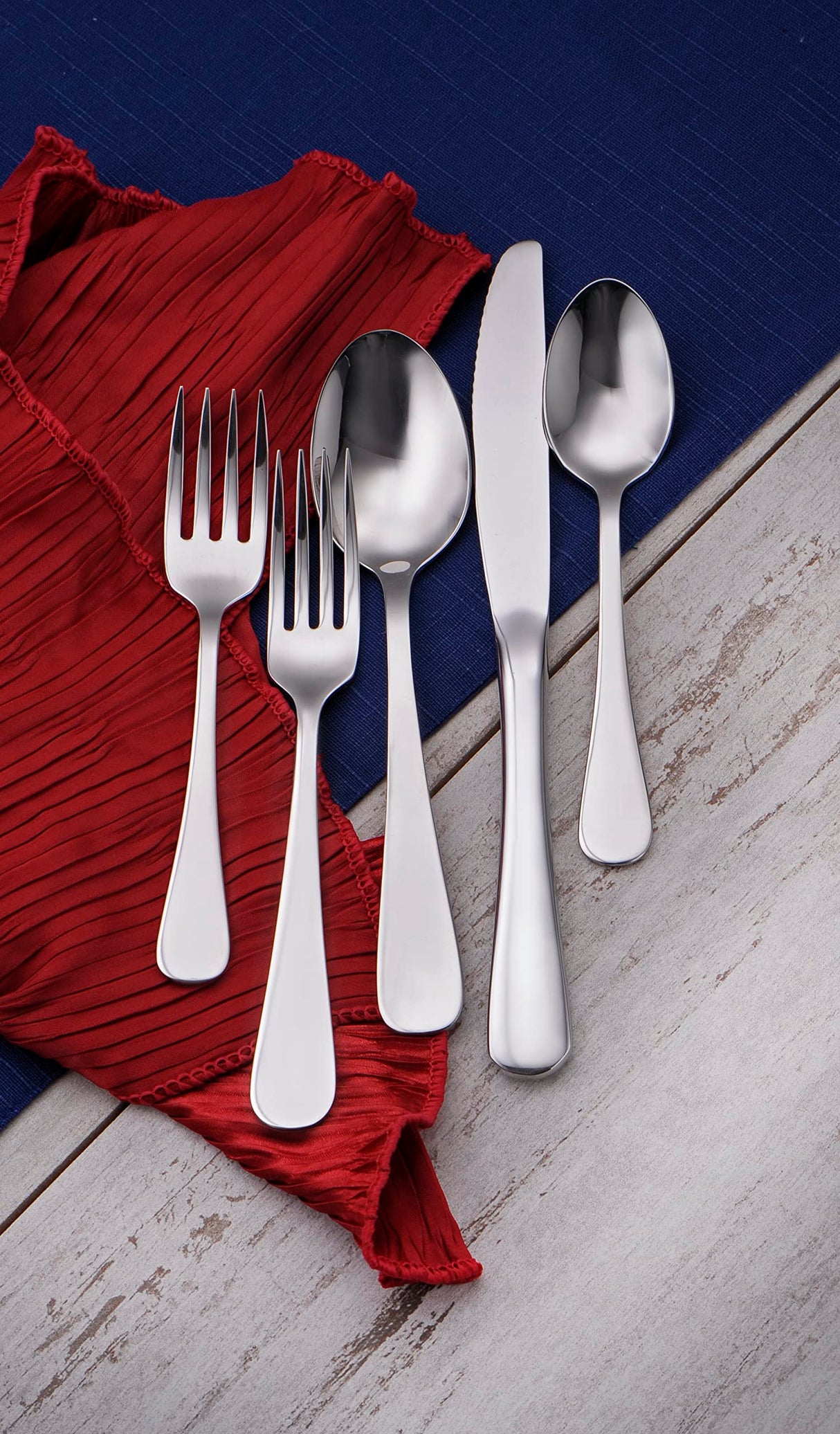 Liberty Tabletop Patriot 40 Piece Silverware Set Service for 8 Silverware Made in USA