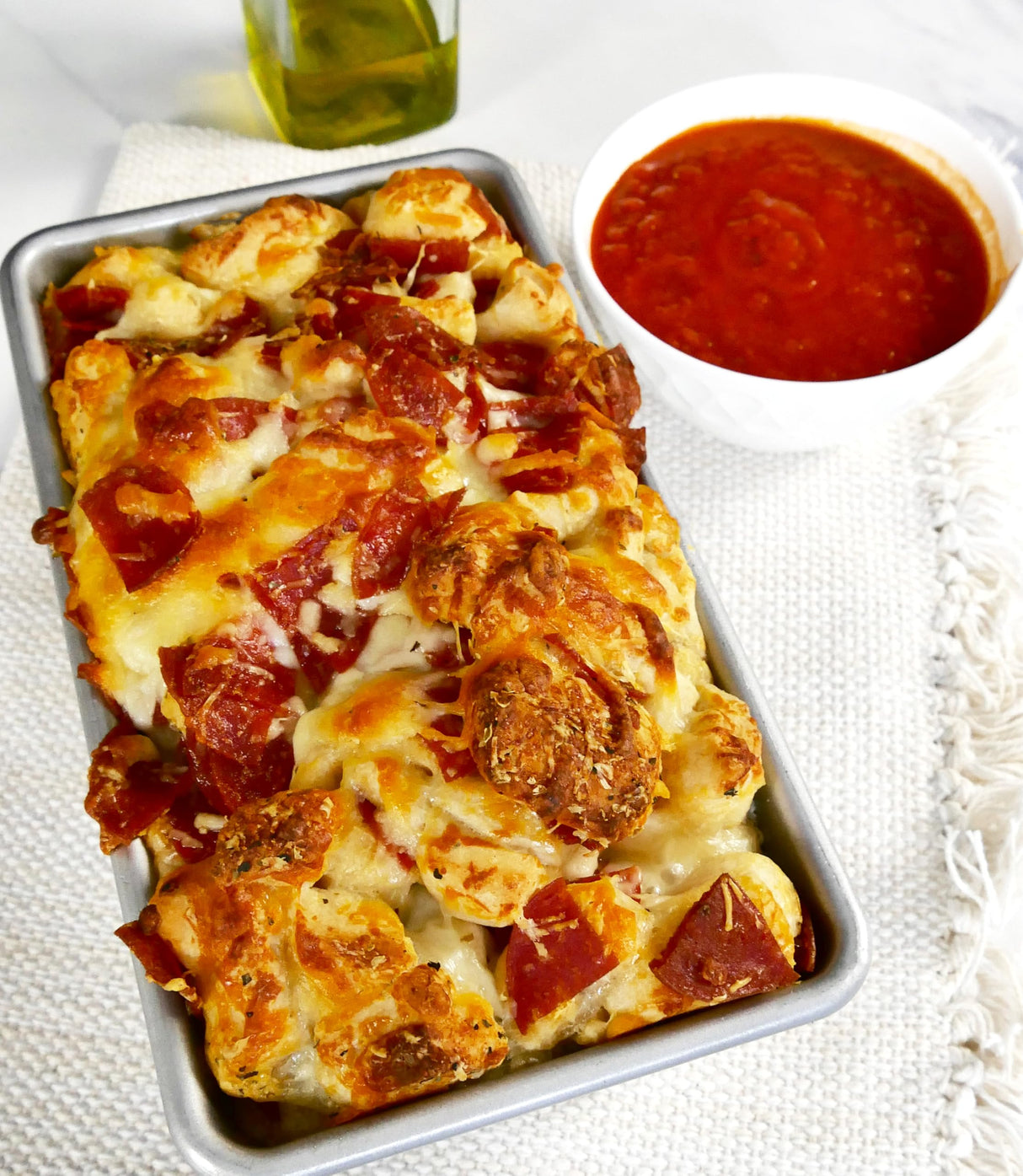 USA Pan Bakeware Seamless Nonstick Standard Bread Loaf Pan, 8 x 4.5 x 2.75