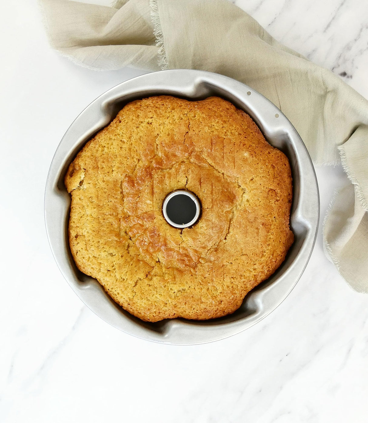 USA Pan Bakeware Nonstick Fluted Tube Cake Pan, Aluminized Steel 10-Inch