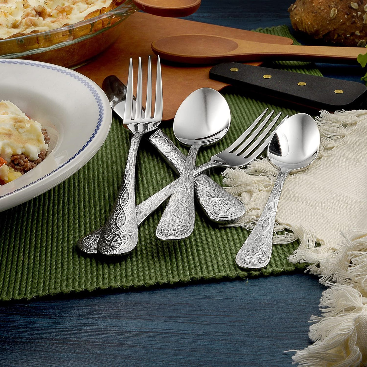 Liberty Tabletop Celtic 60 piece flatware set service for 12 silverware Made in USA