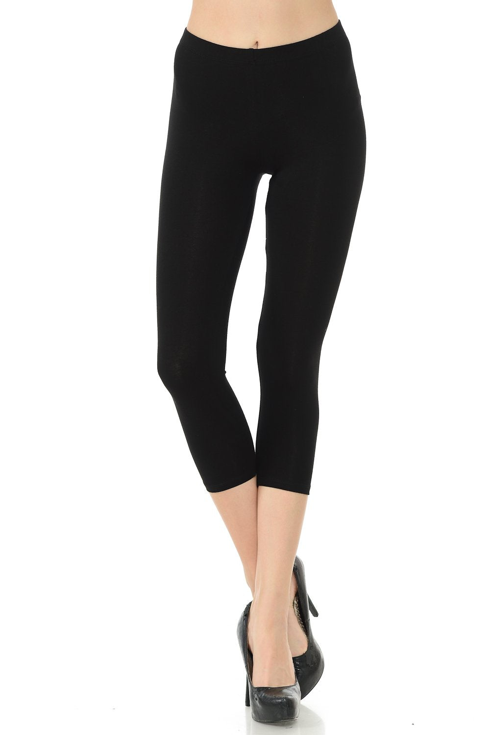 LeggingUSA Women's Solid Cotton Yoga Capri Leggings-Made in USA