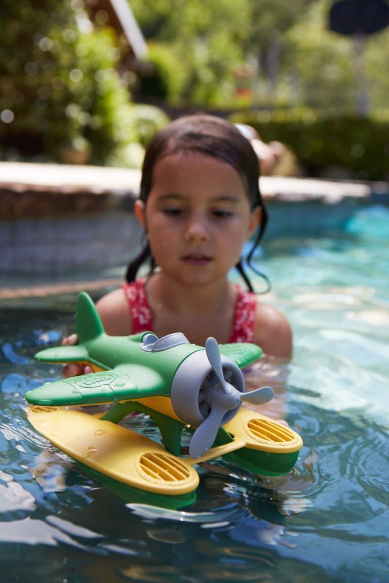 Green Toys Seaplane in Green Color - BPA Free, Phthalate Free Floatplane for Improving Pincers Grip. Toys and Games ,9 x 9.5 x 6 inches