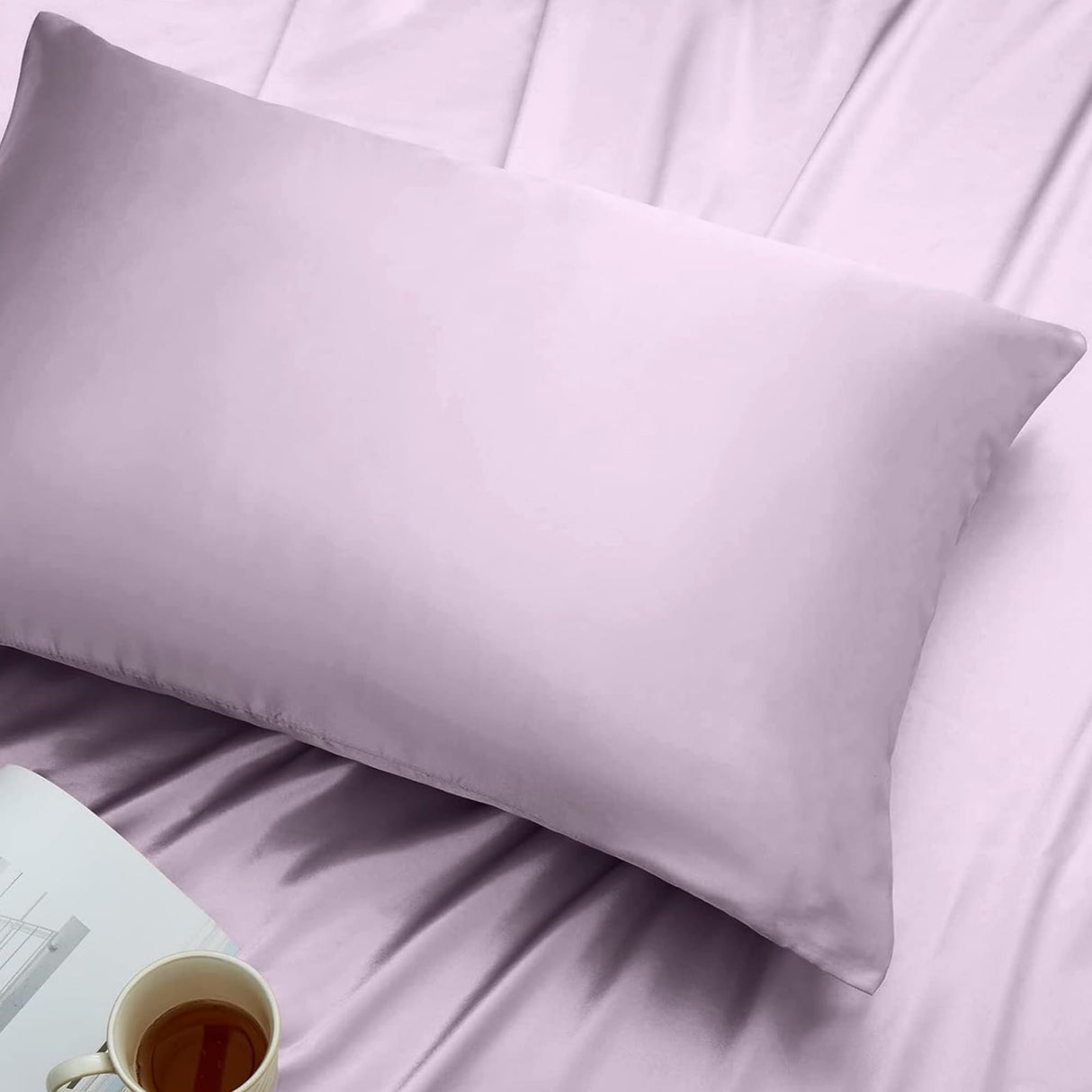 Pink Silk Pillow Cases with Zipper Made in USA, 100% 22 Momme Mulberry Silk Pillowcase for Hair and Skin, Acne Free, Anti Aging, Anti Wrinkle, Hypoallergenic (Pink, Standard)
