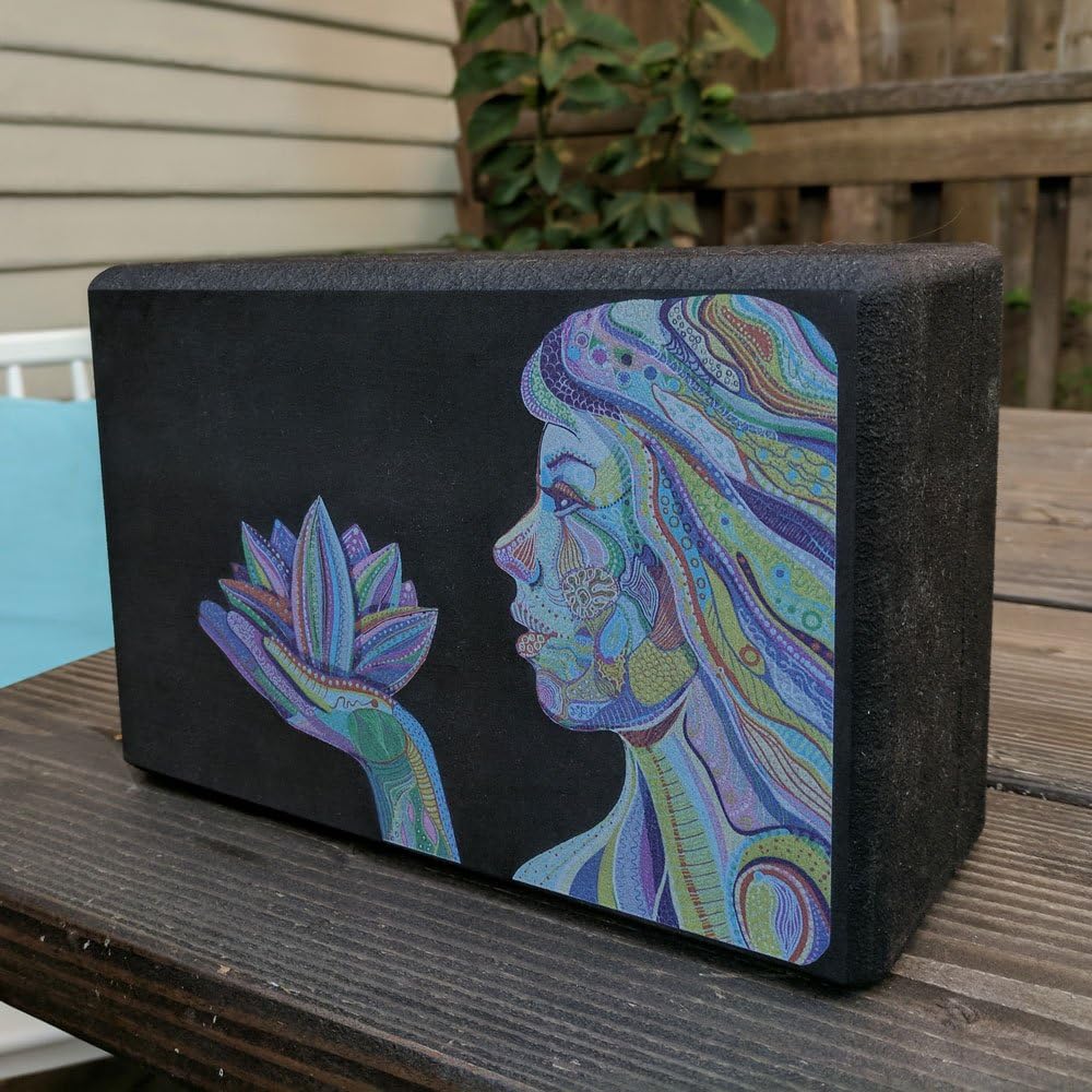 Embrace The Block™ Colorful Woman Yoga Block (Black)
