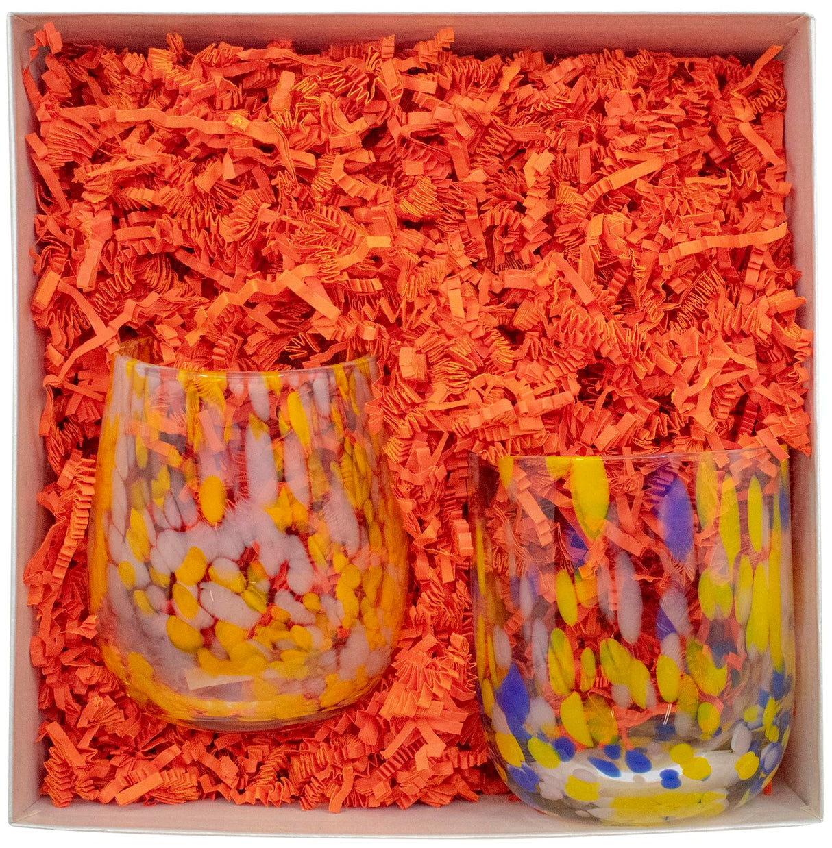 Stephanie Imports Made In USA 3-Ply Crinkle Cut Shredded Paper 2 lbs (Red & Green Christmas Mix)