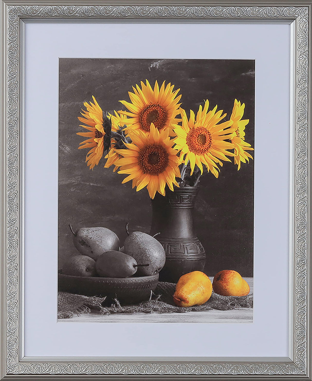 WHOLESALE ARTS AND FRAMES 1-1/2" Polystyrene Versailles Ornate 24x30 Picture Frame Gold 3232,Made In USA Poster Frame, Ornate Frame for Oil Painting,Canvas Frame,Hand Crafted Quality Frame